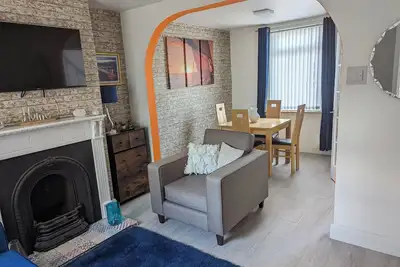Image de Fantastic Location to Ebrington Sq and city centre