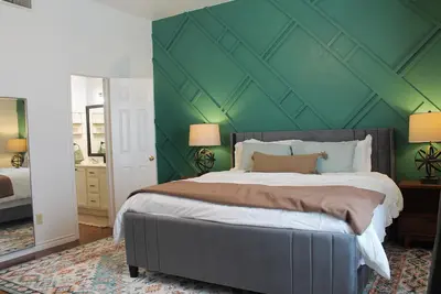 Image de A welcoming newly renovated home minutes from Ft. Cavazos and Belton Lake.