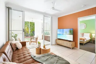 Image de Focus on Spence - Stylish Poolside Retreat Minutes from Cairns Cbd