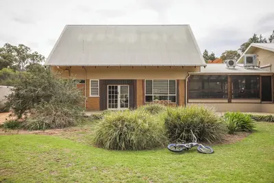 Image de Earth n Timber\nSleeps 4 1 bathroom