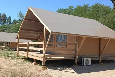 Image de Agriturismo Podere Poggiagrilli cozy Glamping facilities