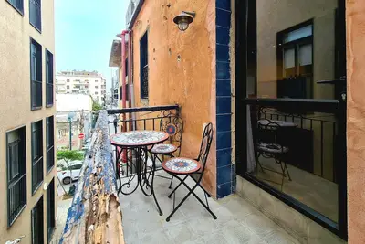 Kubler's House-  By Beach Apartments Tlv