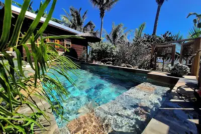 Image de Une pépite sur l'île! Kaz Te Hau dans les cocotiers, 2 ch, jacuzzi privatif