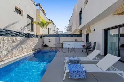 Casa Jint