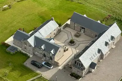 Image de Luxury Lodge for 22 People With hot tub