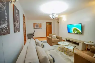 Image de Luxe, Spacious 2br In Westlands, Close to Sarit Centre.