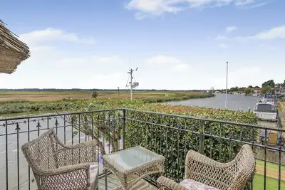 Image de 2 chambres à coucher à Reedham