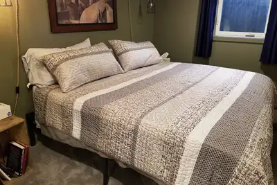 Image de Rachael's Retreat-Private Basement Studio