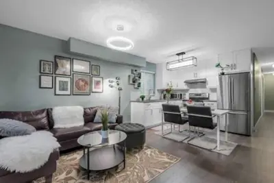 Image de Burquitlam Executive 2 Br Suite with beautiful view