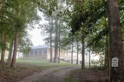 Image de Biking on Tunnel Hill State Trail - Solitude - Peaceful - Quiet
