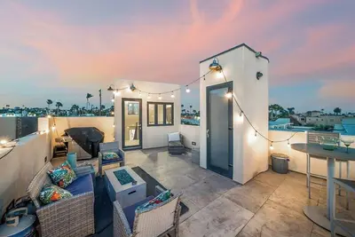 Elegant Beachfront Gem in Oceanside