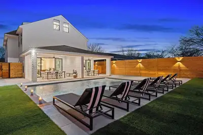 Image de Modern Luxury Homes | Private Pool