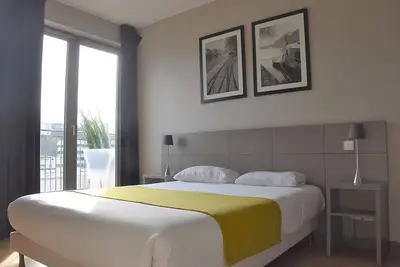 Image de Comfort and Convenience! Two Pet-friendly Accommodations in the Hear of Lyon!