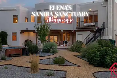 Image de Elena's Sandia Sanctuary - An Irvie Home