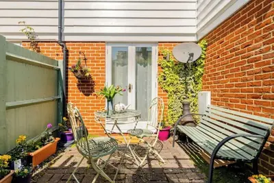 Image de Short Stroll to City Centre, Parking, pet Friendly