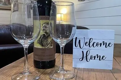 Image de PineyWoods House Forest Retreat