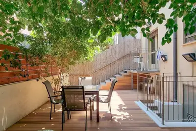 Image de Gordon Colourful - Deux Chambres Appartement, Couchages 5