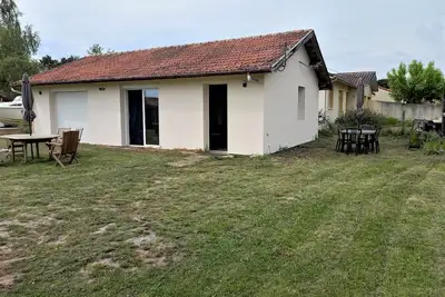 Image de Maison confortable à proximité du lac