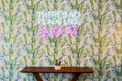 Image de Austin Charmer Mins from Ut