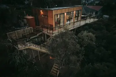 Image de Firkins Retreat - Picton. A Truely Unique Experience