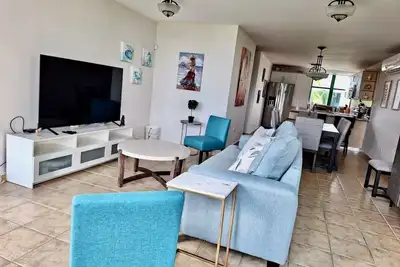 Best Aquatika Penthouse: truly beachfront, 10 beds, 5 rooms, 10 person capacity