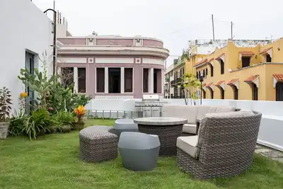 Image de Rooftop Garden Oasis in the Heart of Old San Juan