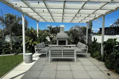Image de Waveside Retreat ~ Papamoa Beach - Beyonder Holiday Homes