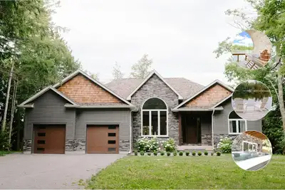 Image de Luxury Waterfront Cottage Rental with Sauna & Hot Tub - 15 Mins from Buckhorn\n