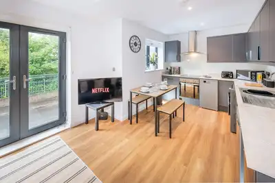 Image de Welcome to Waterhouse Way! <br><br>Charming, contemporary 2 bed apartment in the heart of Shirley