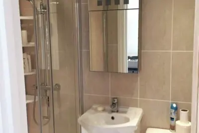 Image de Spacious, Modern 3 bed Wimbledon, London Home