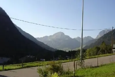 Image de Rez-de-chaussée, terrasse, parking, télévision, 27m², Châtel