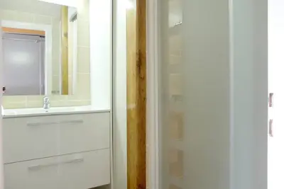 Image de À 10m des pistes de ski, 4ème étage, télévision, casier à ski, 25m², Tignes