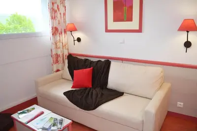 Image de Piscine, parking, télévision, 54m², Les Rousses