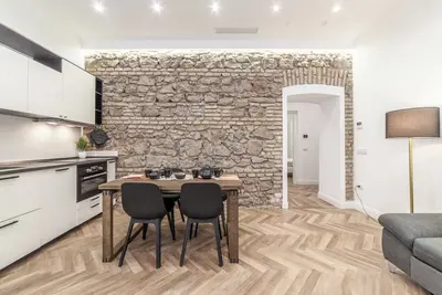 Image de Close to Vatican Museums\nCIN It058091c2g3k7zeba