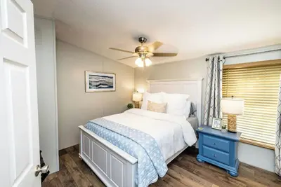 Image de Shipley Lake Retreat- Firepit & Patio!