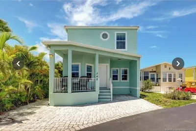 Image de Cozy villa a short walk from the beach ready for your family.