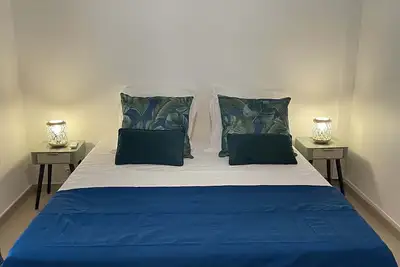 Image de Logement tout confort au pied de la plage!