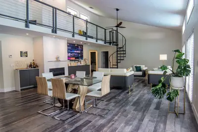 Image de Little Ranches Retreat in the Heart of Equestrian Community