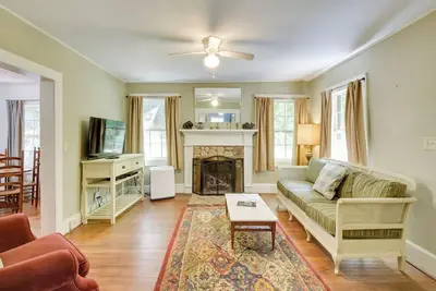 Image de Pinnacle Mountain Falls: Sunset Cottage w/ Deck