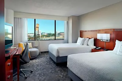 Better Choice for your Vacation! Indoor Pool, Pets Allowed