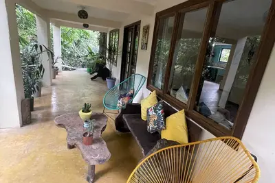 Image de Casa Fresca a 50 Metros de Parque Nacional Tortuguero, Rodeada de Biodiversidad