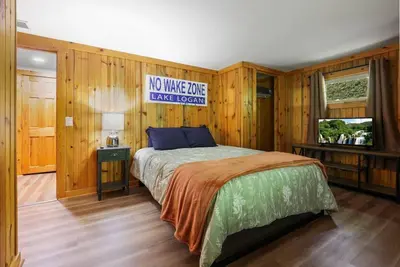 Image de Lakefront in Logan (In the heart of Hocking Hills)