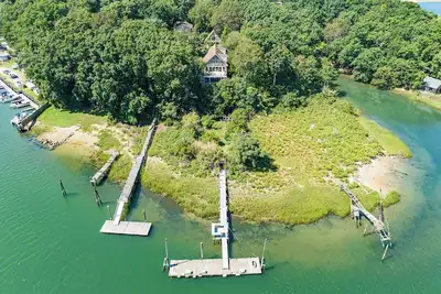 Image de Nature's Paradise: Private Dock & Water Views