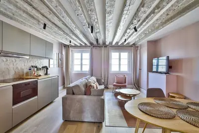 Image de 41. Typical Parisian Flat 4pers Le Marais Beaubourg