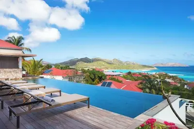 Image de Alta Rocca- Hillside in St. Jean, 3-bed villa is 2-min drive to St. Jean Beach