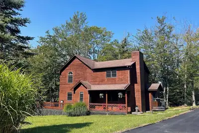 Image de Live It Up Lodge - Mtn Bike Mecca, Walk to Ski, Dog Friendly