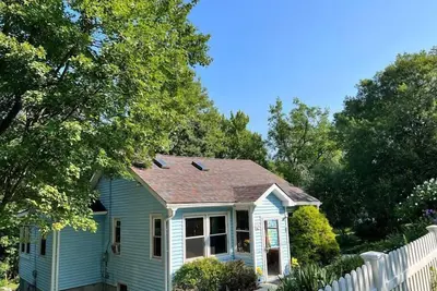 Image de Cozy Cabin with Sauna & Firepit!
