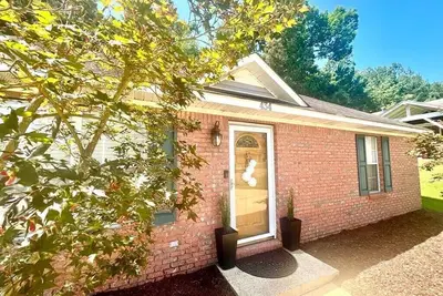 Image de The Lila, 2br Pet-Friendly by Velvet Ditch Villas