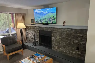 Image de Ski-In & Ski-Out Village Apartment