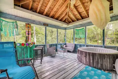 Image de Hot Tub & Covered Deck: Peaceful Pocono Retreat!